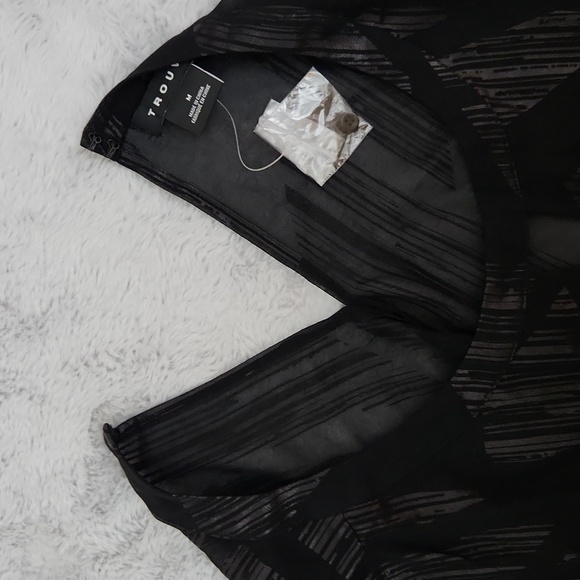 NWT NORDSTROM Trouve womens black sheer long sleeved blouse size M - Picture 9 of 10
